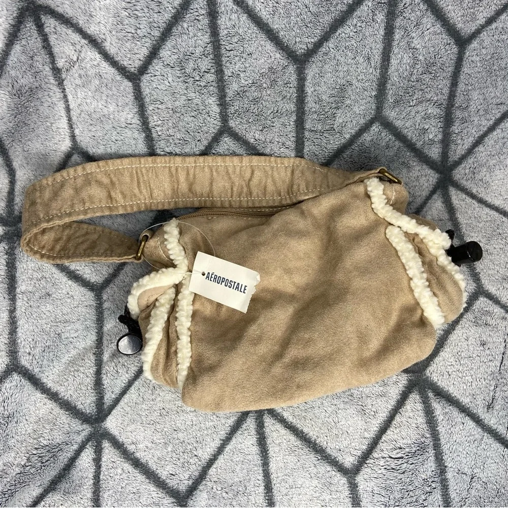 Aeropostale Y2K Beige Sherpa Trim Toggle Mini Purse Hand Bag NWT J